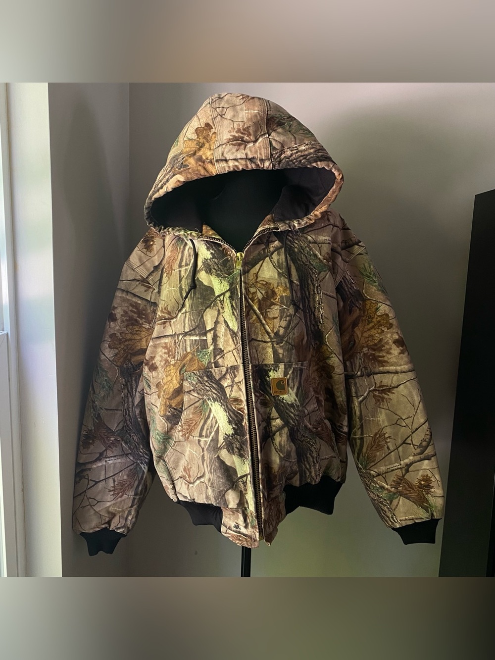 Carhartt RealTree XL cotton Camo zip up jacket